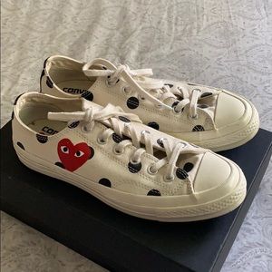 CDG Play Converse